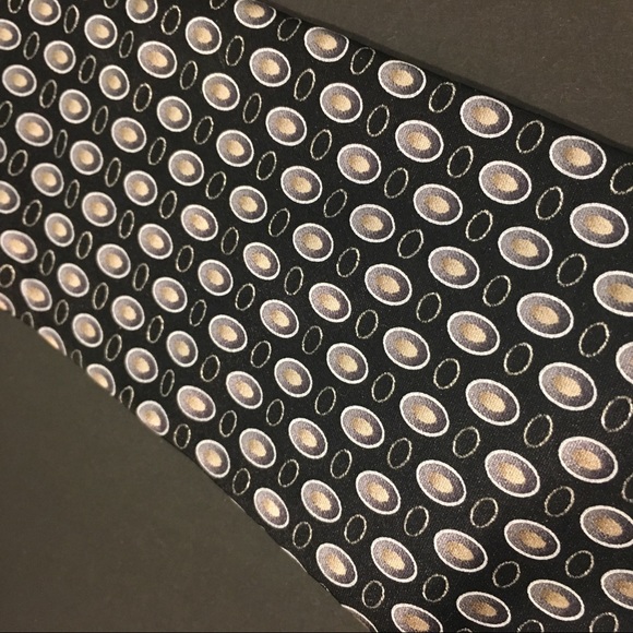 3 Neck Tie Bundle Dockers and Van Huesen Mens Ties - Picture 8 of 8